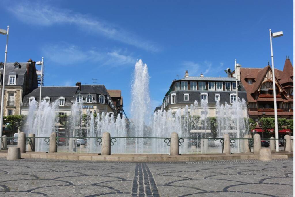 Appartement, Place Morny. Deauville Exterior photo